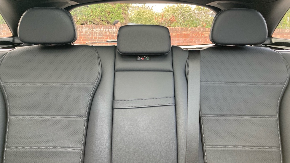 Mercedes-Benz GLC 300d 4Matic AMG Line Premium + 5dr 9G-Tronic Diesel Estate - Image 15
