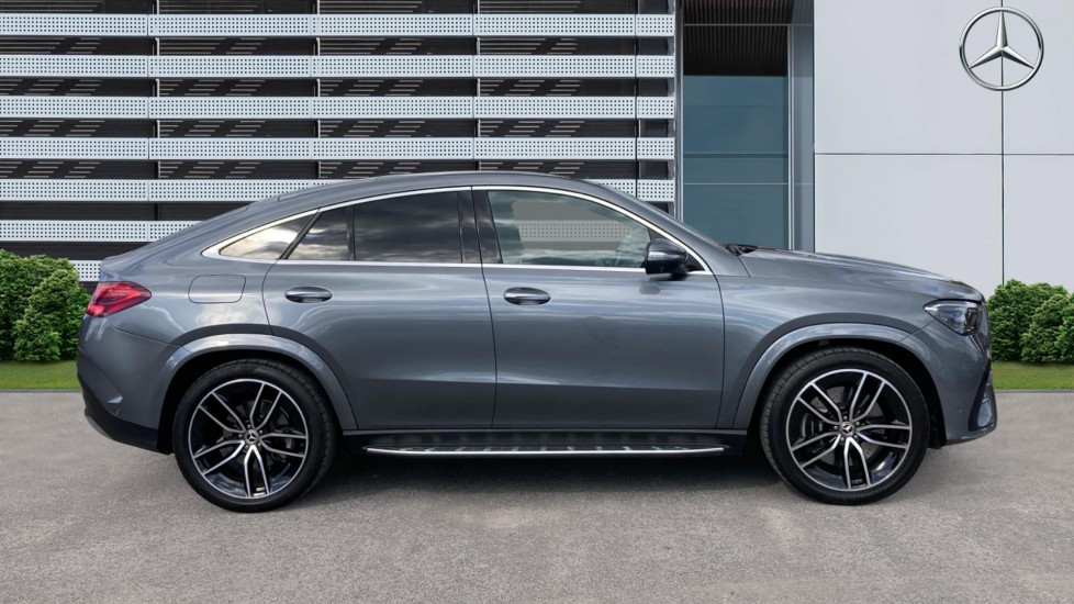 Mercedes-Benz GLE Coupe GLE 400e 4Matic AMG Line Premium + 5dr 9G-Tronic Estate - Image 5