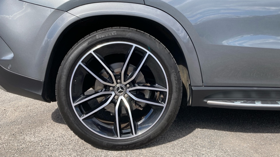 Mercedes-Benz GLE Coupe GLE 400e 4Matic AMG Line Premium + 5dr 9G-Tronic Estate - Image 7