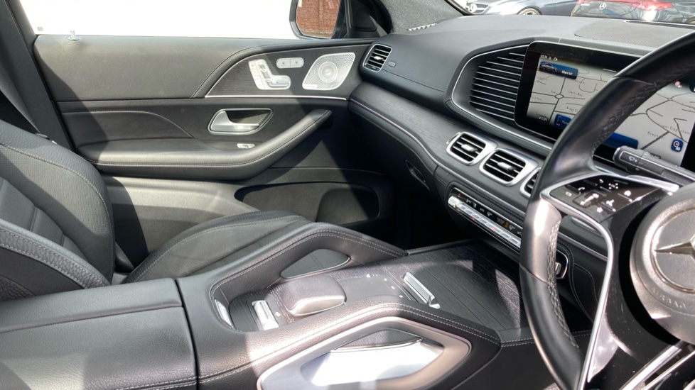 Mercedes-Benz GLE Coupe GLE 400e 4Matic AMG Line Premium + 5dr 9G-Tronic Estate - Image 14