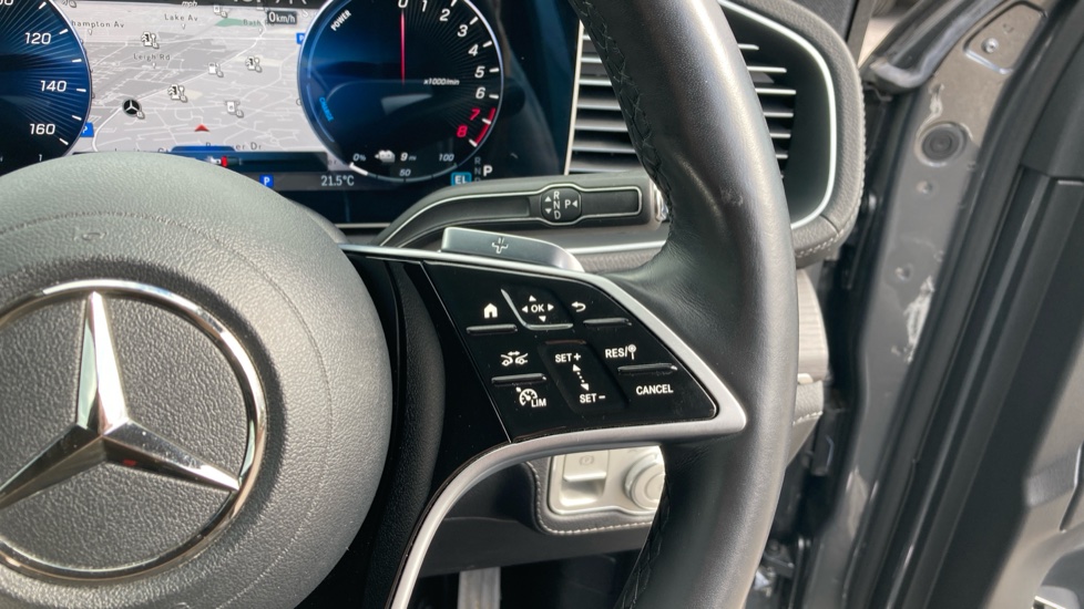 Mercedes-Benz GLE Coupe GLE 400e 4Matic AMG Line Premium + 5dr 9G-Tronic Estate - Image 36