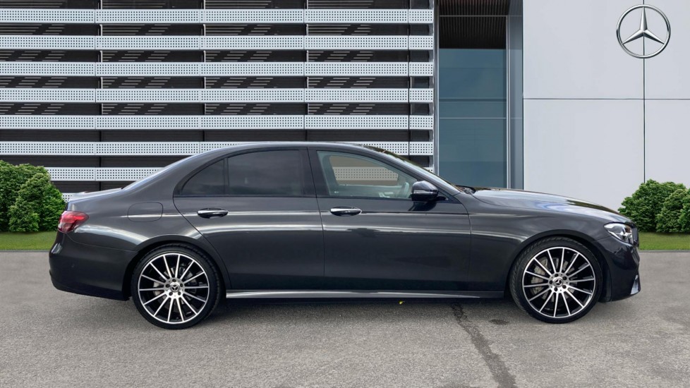 Mercedes-Benz E-Class E200 AMG Line Night Edition Prem+ 4dr 9G-Tronic Petrol Saloon - Image 5