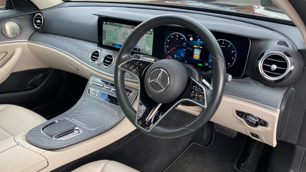 Mercedes-Benz E-Class E200 AMG Line Night Edition Prem+ 4dr 9G-Tronic Petrol Saloon - Image 11
