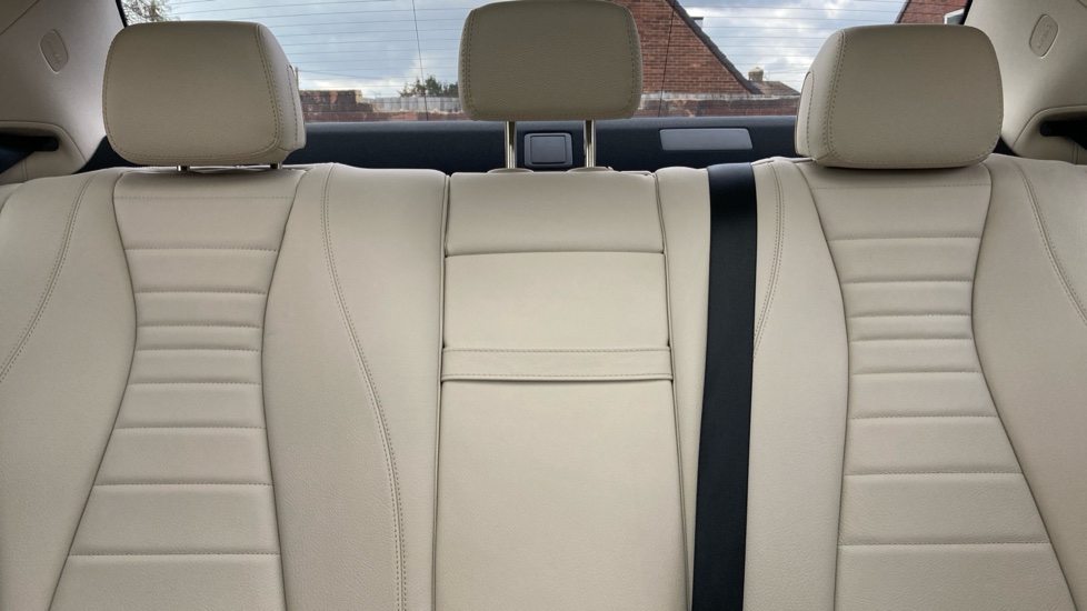 Mercedes-Benz E-Class E200 AMG Line Night Edition Prem+ 4dr 9G-Tronic Petrol Saloon - Image 15