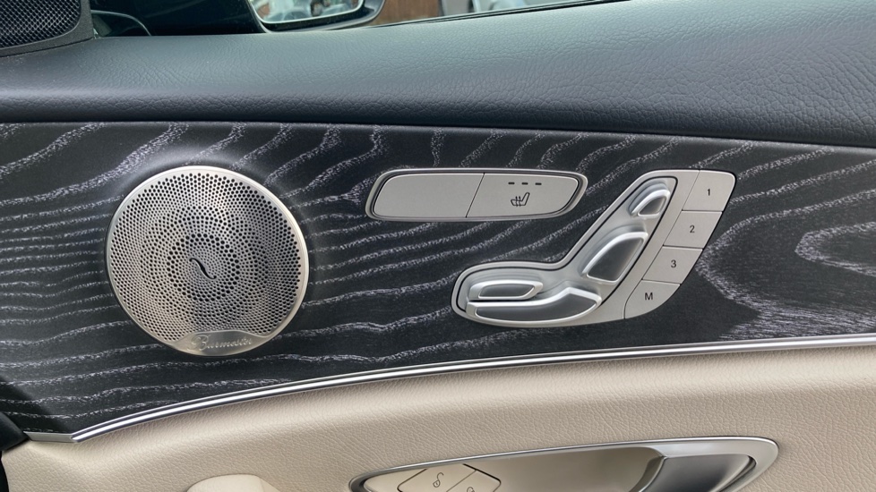 Mercedes-Benz E-Class E200 AMG Line Night Edition Prem+ 4dr 9G-Tronic Petrol Saloon - Image 33
