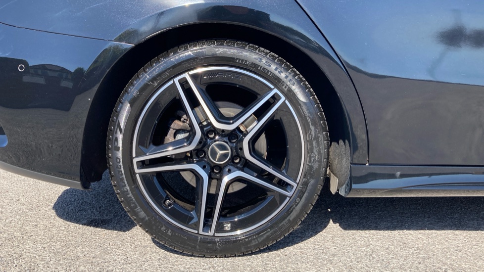 Mercedes-Benz A-Class A200 AMG Line Executive Edition 4dr Auto Petrol Saloon - Image 7
