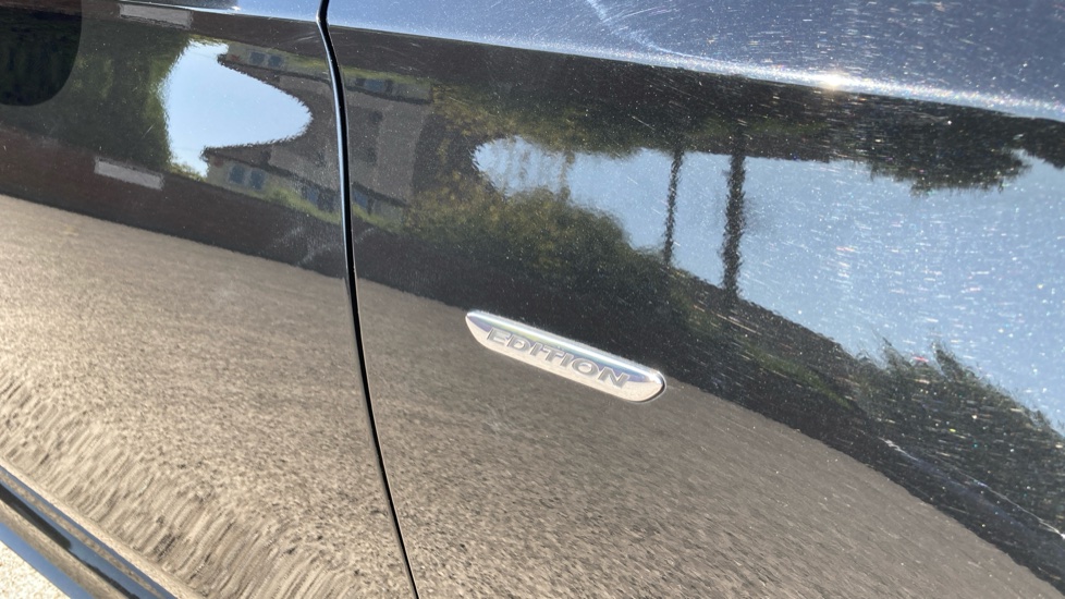 Mercedes-Benz A-Class A200 AMG Line Executive Edition 4dr Auto Petrol Saloon - Image 23