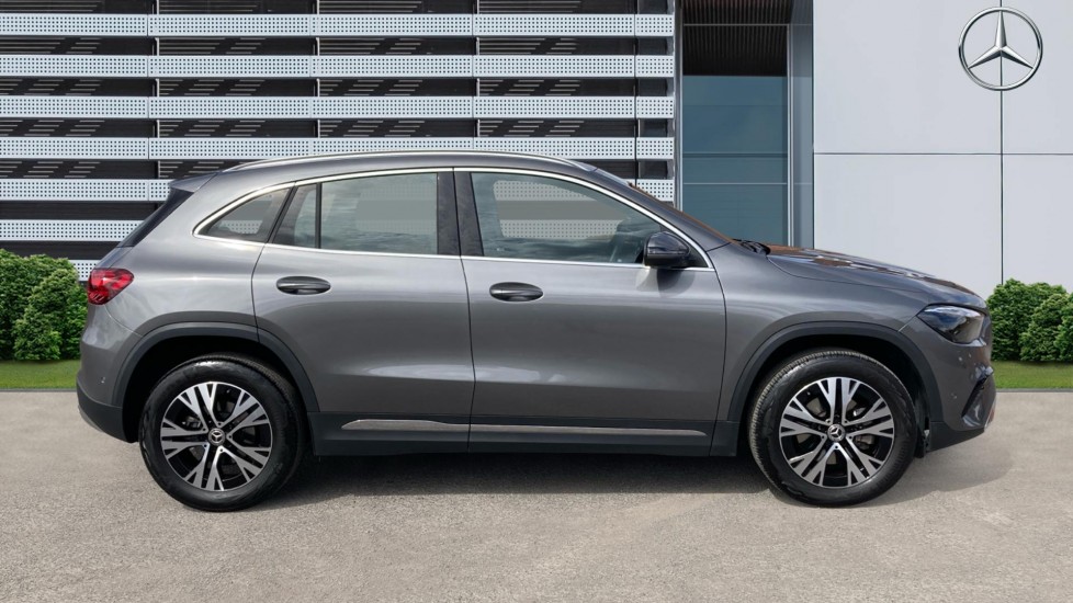 Mercedes-Benz GLA 200 Sport Executive 5dr Auto Petrol Hatchback - Image 5