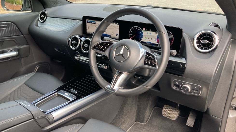 Mercedes-Benz GLA 200 Sport Executive 5dr Auto Petrol Hatchback - Image 11