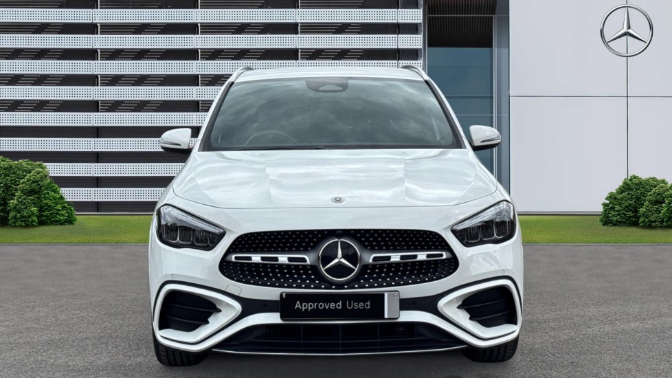 Mercedes-Benz GLA 200d AMG Line Executive 5dr Auto Diesel Hatchback - Image 3
