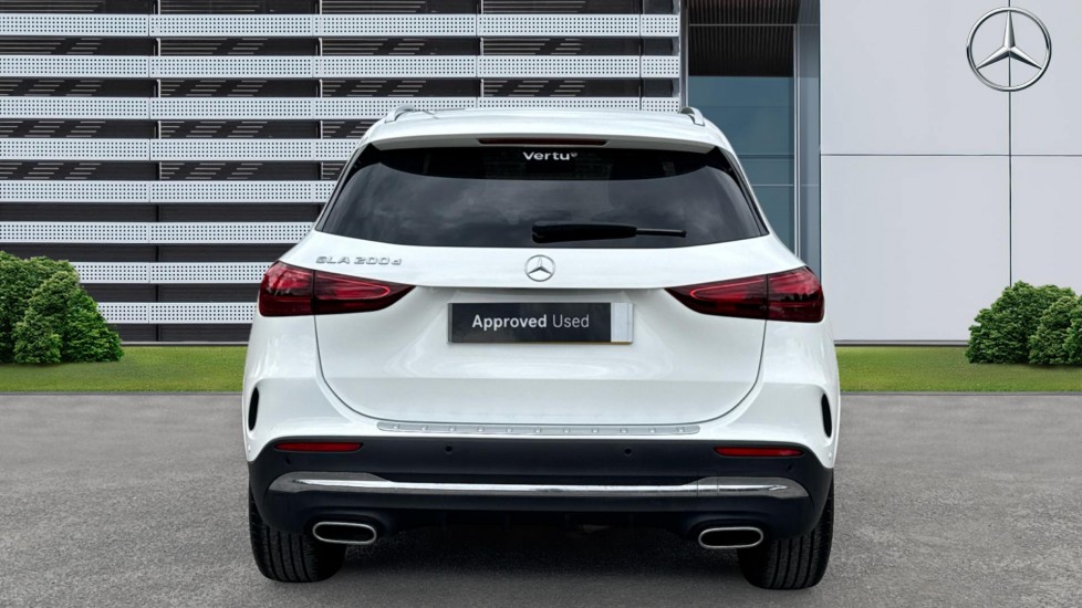 Mercedes-Benz GLA 200d AMG Line Executive 5dr Auto Diesel Hatchback - Image 6