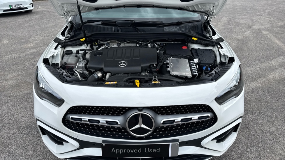 Mercedes-Benz GLA 200d AMG Line Executive 5dr Auto Diesel Hatchback - Image 8