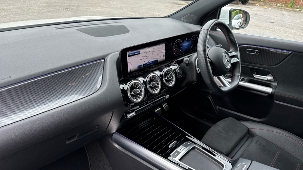 Mercedes-Benz GLA 200d AMG Line Executive 5dr Auto Diesel Hatchback - Image 9