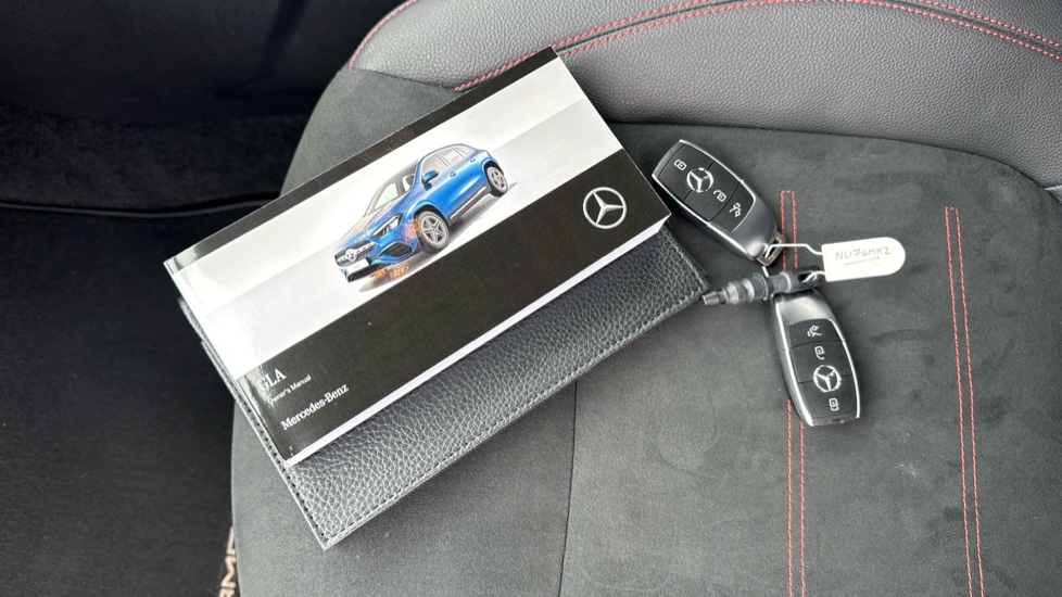 Mercedes-Benz GLA 200d AMG Line Executive 5dr Auto Diesel Hatchback - Image 19