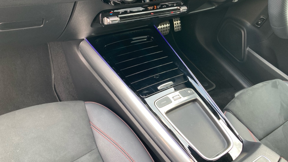 Mercedes-Benz Eqa 250+ 140kW Urban Edition 70.5kWh 5dr Auto Electric Hatchback - Image 13