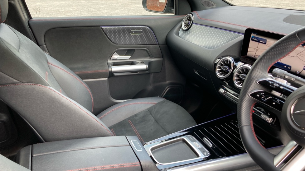 Mercedes-Benz Eqa 250+ 140kW Urban Edition 70.5kWh 5dr Auto Electric Hatchback - Image 14