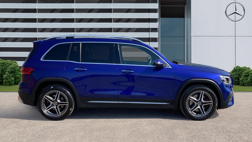 Mercedes-Benz GLB 220d 4Matic AMG Line Premium 5dr 8G-Tronic Diesel Estate - Image 5