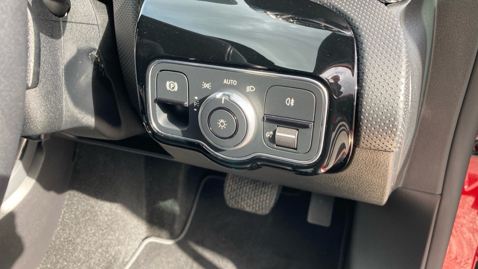 Mercedes-Benz A-Class A180 Sport Executive 5dr Auto Petrol Hatchback - Image 31
