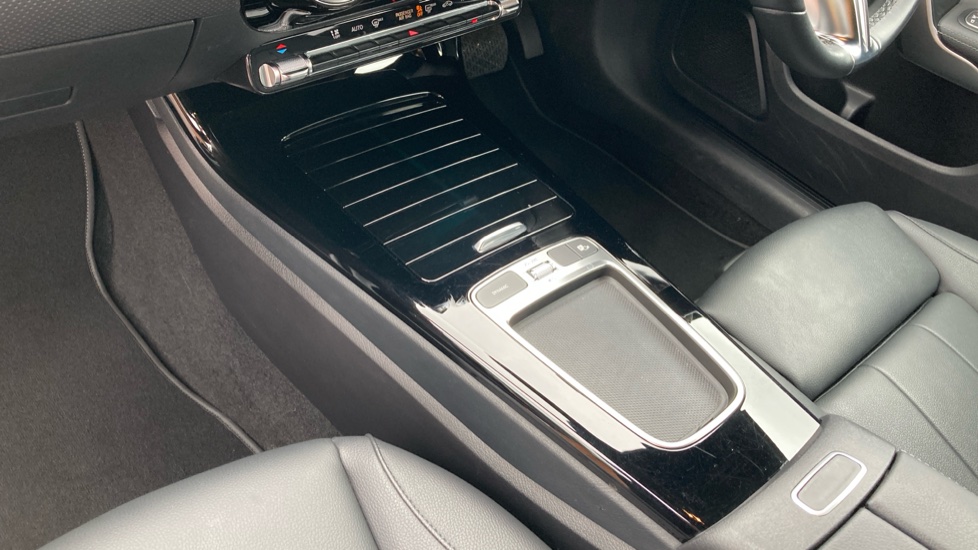 Mercedes-Benz A-Class A180 Sport Executive 5dr Auto Petrol Hatchback - Image 13