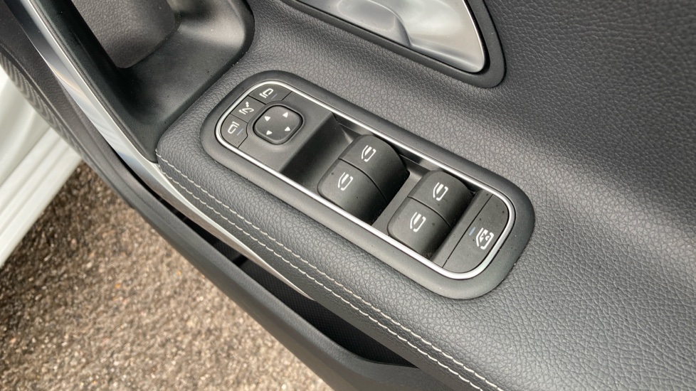 Mercedes-Benz A-Class A180 Sport Executive 5dr Auto Petrol Hatchback - Image 31