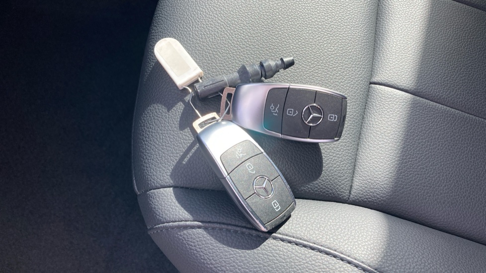 Mercedes-Benz A-Class A180 Sport Executive 4dr Auto Petrol Saloon - Image 20
