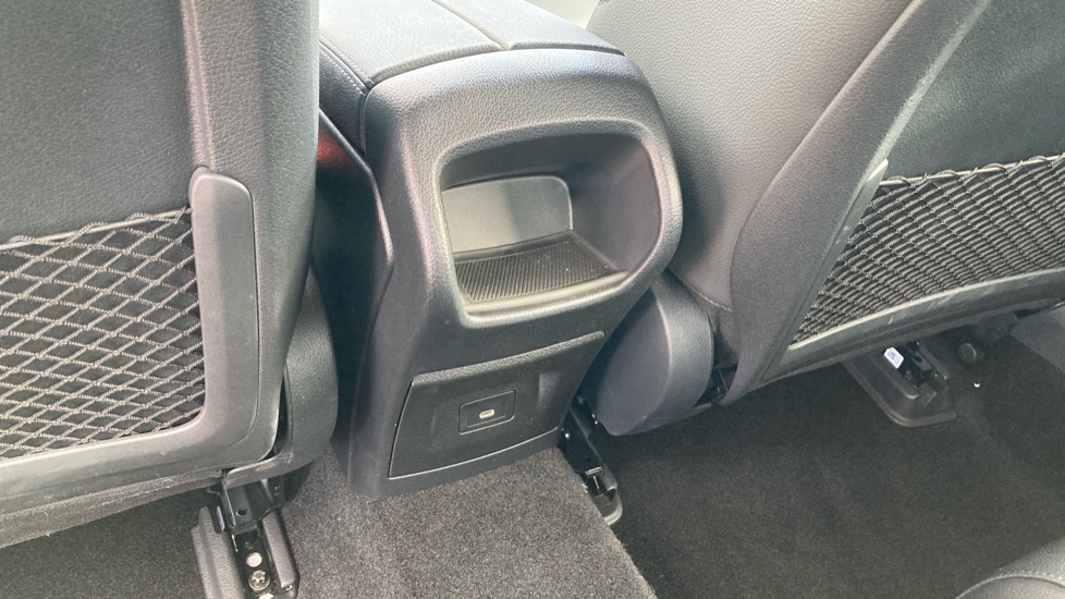 Mercedes-Benz A-Class A180 Sport Executive 4dr Auto Petrol Saloon - Image 25