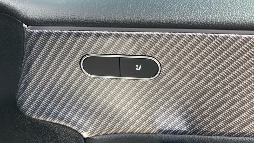 Mercedes-Benz A-Class A180 Sport Executive 4dr Auto Petrol Saloon - Image 28