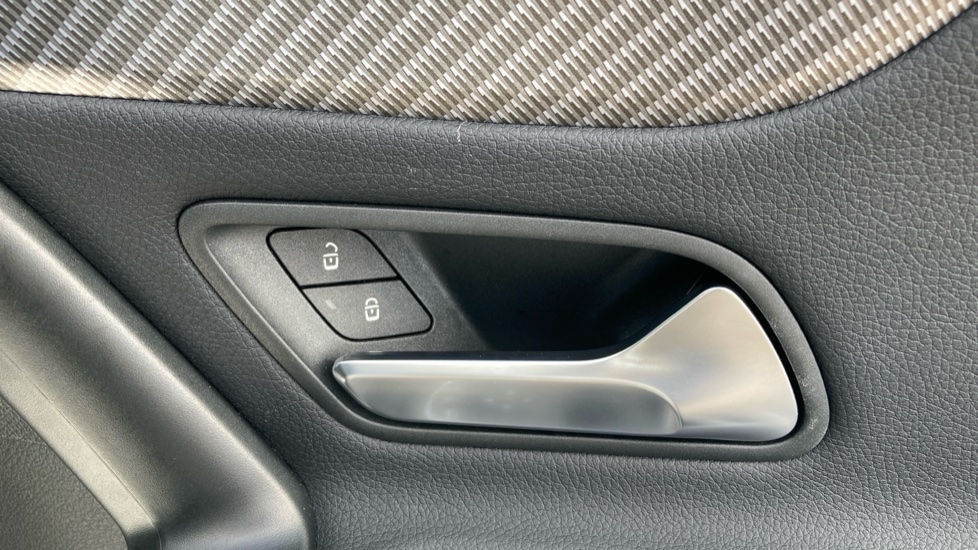 Mercedes-Benz A-Class A180 Sport Executive 4dr Auto Petrol Saloon - Image 29