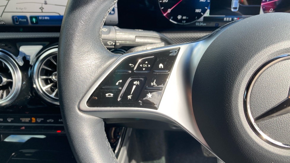Mercedes-Benz A-Class A180 Sport Executive 4dr Auto Petrol Saloon - Image 35