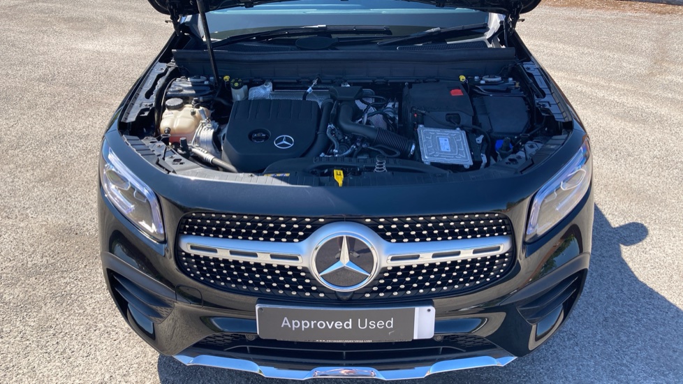 Mercedes-Benz GLB 200 AMG Line 5dr 7G-Tronic Petrol Estate - Image 8