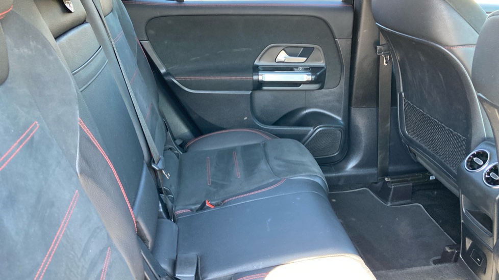 Mercedes-Benz GLB 200 AMG Line 5dr 7G-Tronic Petrol Estate - Image 16