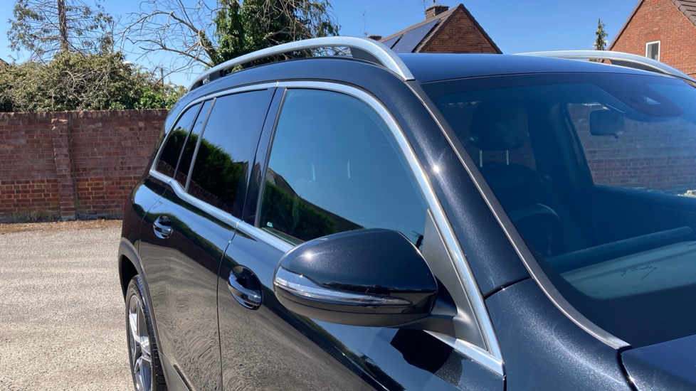 Mercedes-Benz GLB 200 AMG Line 5dr 7G-Tronic Petrol Estate - Image 22