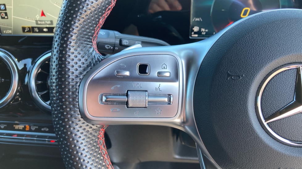 Mercedes-Benz GLB 200 AMG Line 5dr 7G-Tronic Petrol Estate - Image 37