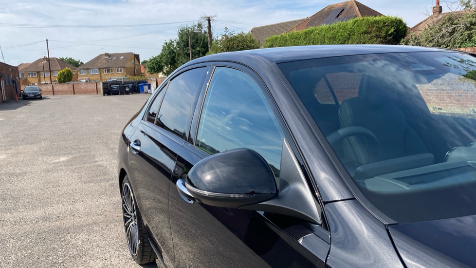 Mercedes-Benz C-Class C200 AMG Line Premium Plus 4dr 9G-Tronic Petrol Saloon - Image 22