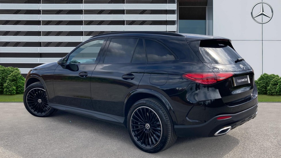 Mercedes-Benz GLC 300de 4Matic Urban Edition 5dr 9G-Tronic Estate - Image 2
