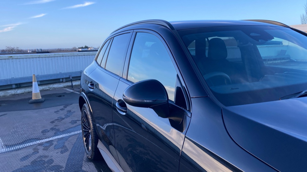 Mercedes-Benz GLC 300de 4Matic Urban Edition 5dr 9G-Tronic Estate - Image 23