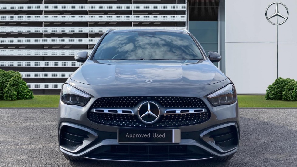 Mercedes-Benz GLA 250e AMG Line Executive 5dr Auto Hatchback - Image 3