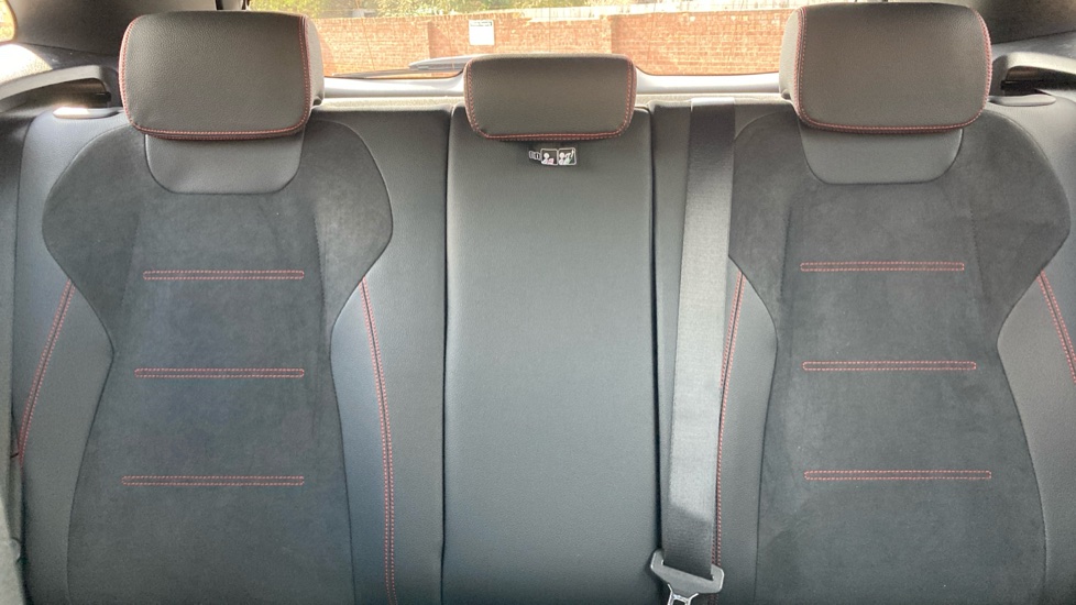 Mercedes-Benz GLA 250e AMG Line Executive 5dr Auto Hatchback - Image 15