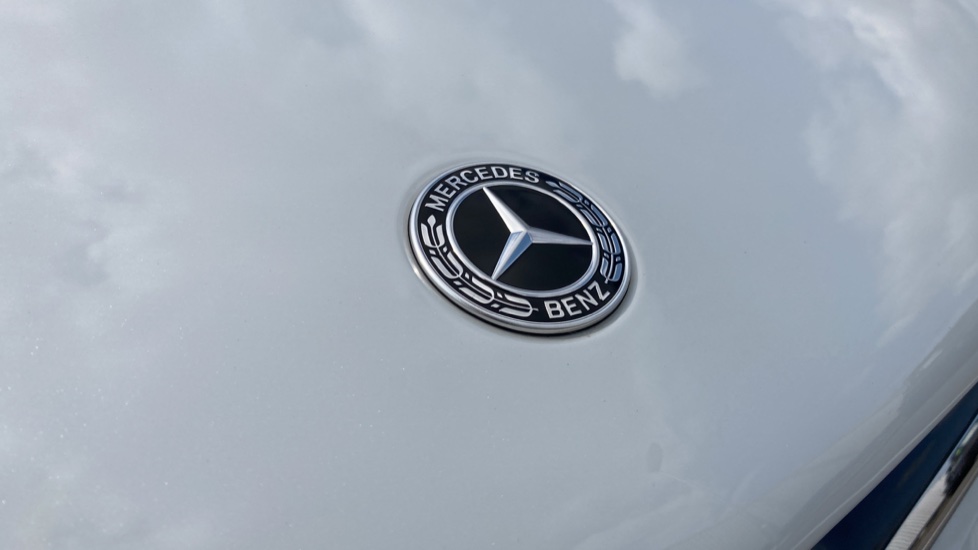 Mercedes-Benz CLA 220d AMG Line Premium 5dr Tip Auto Diesel Estate - Image 22