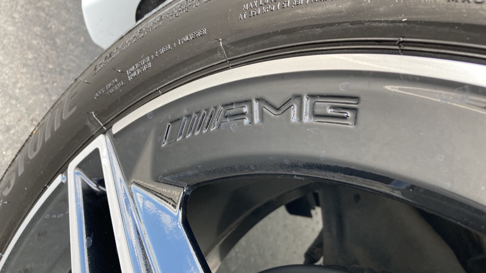 Mercedes-Benz CLA 220d AMG Line Premium 5dr Tip Auto Diesel Estate - Image 26