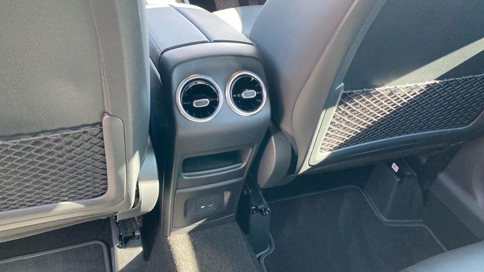 Mercedes-Benz GLA 200 Sport Executive 5dr Auto Petrol Hatchback - Image 25