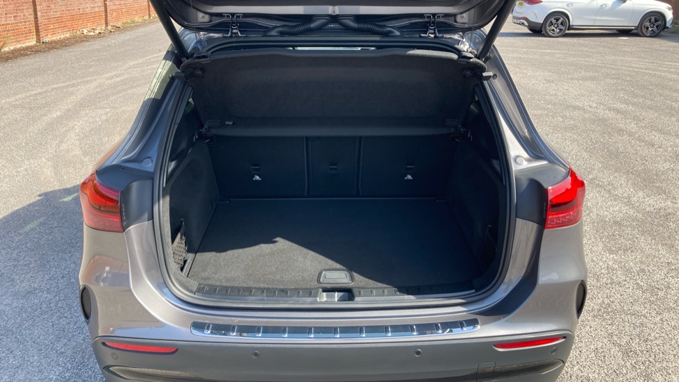 Mercedes-AMG GLA 45 S 4Matic+ Plus 5dr Auto Petrol Hatchback - Image 4