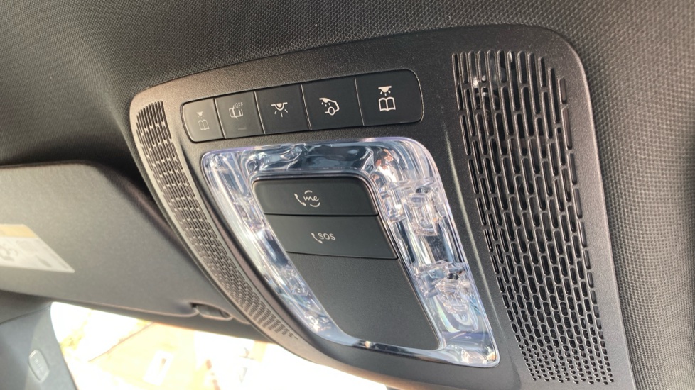 Mercedes-Benz CLA 220d AMG Line Premium 4dr Tip Auto Diesel Saloon - Image 34