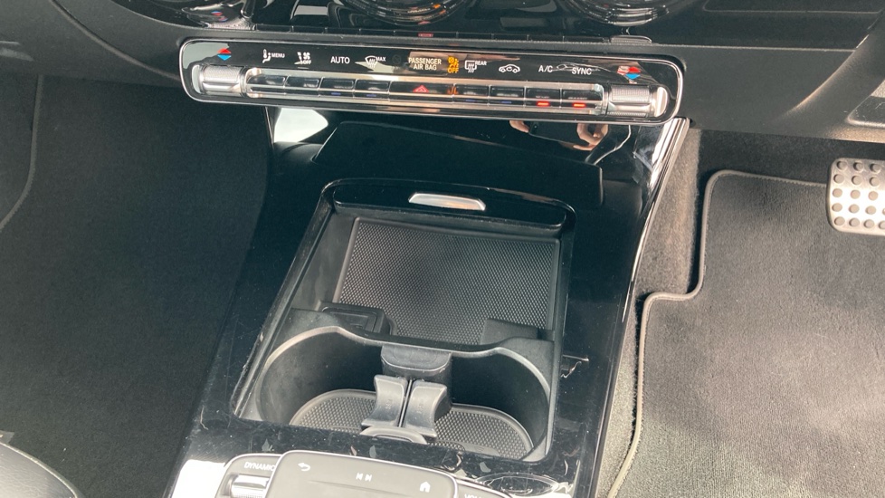 Mercedes-Benz CLA 180 AMG Line 4dr Tip Auto Petrol Saloon - Image 38