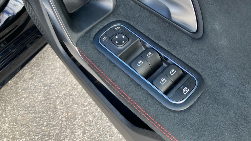 Mercedes-Benz A-Class A200d AMG Line 4dr Auto Diesel Saloon - Image 30