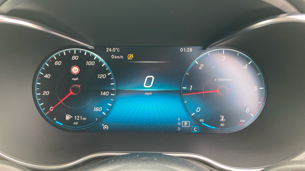 Mercedes-Benz GLC 300d 4Matic AMG Line Premium 5dr 9G-Tronic Diesel Estate - Image 18