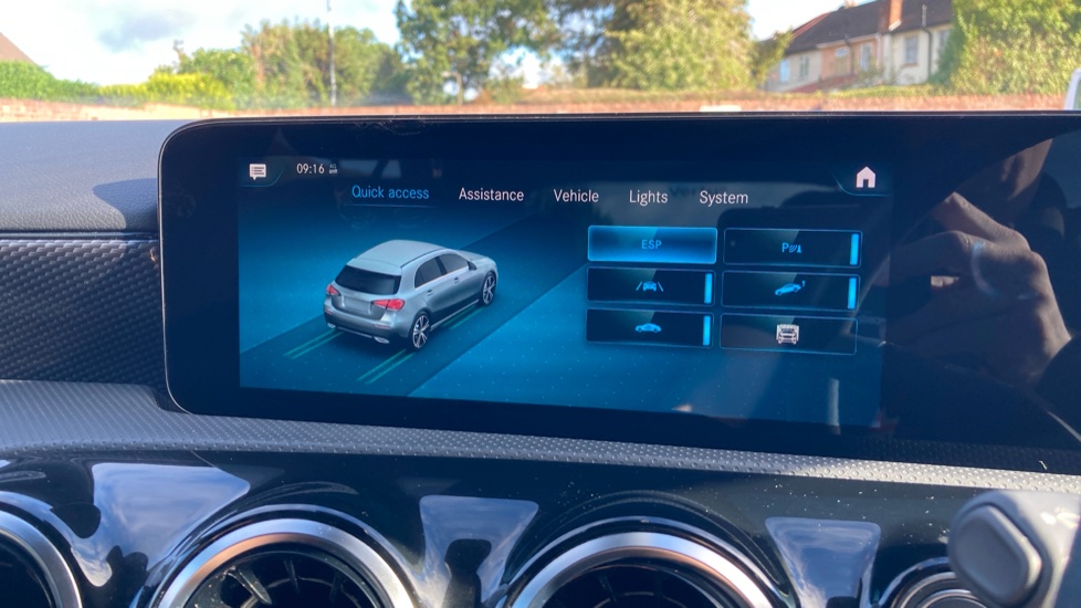 Mercedes-Benz A-Class A180 Sport Executive Edition 5dr Auto Petrol Hatchback - Image 40