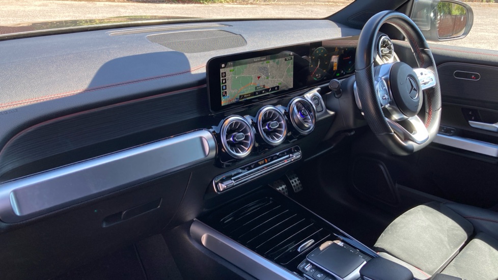 Mercedes-Benz Eqb 300 4Matic 168kW AMG Line 66.5kWh 5dr Auto Electric Estate - Image 9
