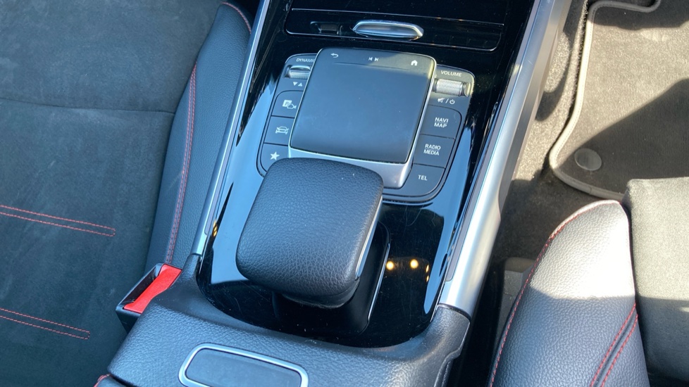 Mercedes-Benz Eqb 300 4Matic 168kW AMG Line 66.5kWh 5dr Auto Electric Estate - Image 39