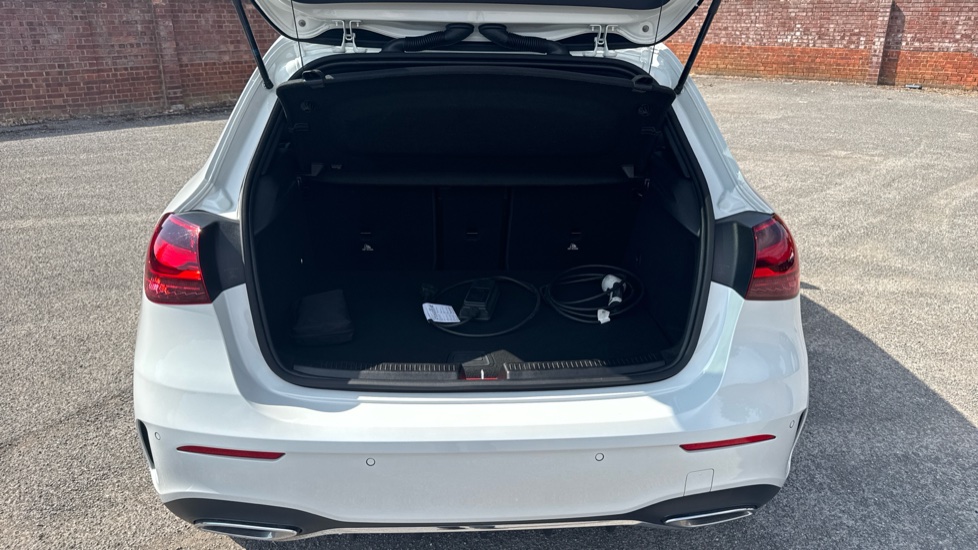Mercedes-Benz A-Class A250e AMG Line Premium Plus 5dr Auto Hatchback - Image 4